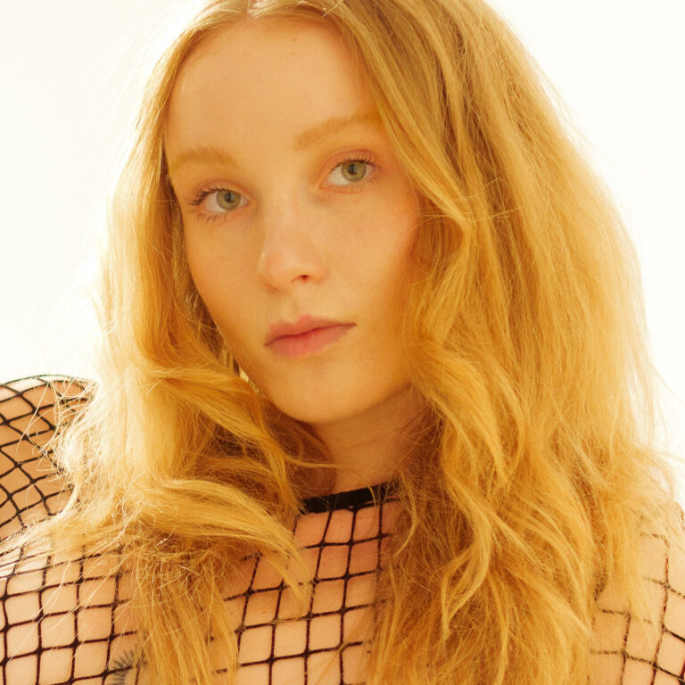 In the bedroom II [+]