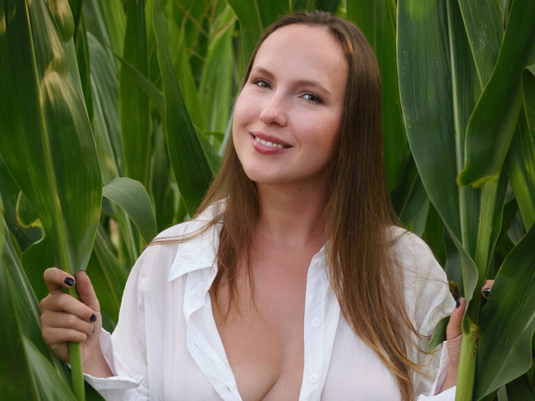 In The Corn Field 1 [+]